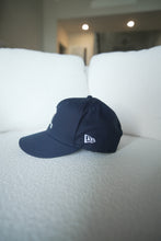 Load image into Gallery viewer, New Era 'Yankee' 001 Cap
